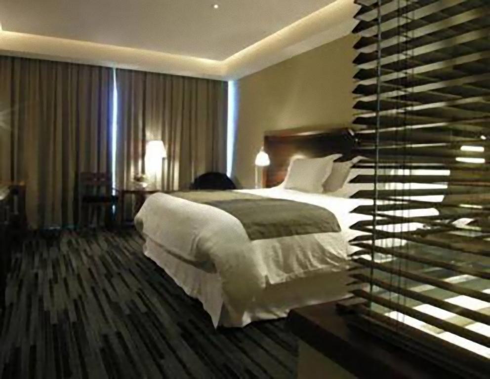 Hotel Dreams Del Estrecho 蓬塔阿雷纳斯 外观 照片
